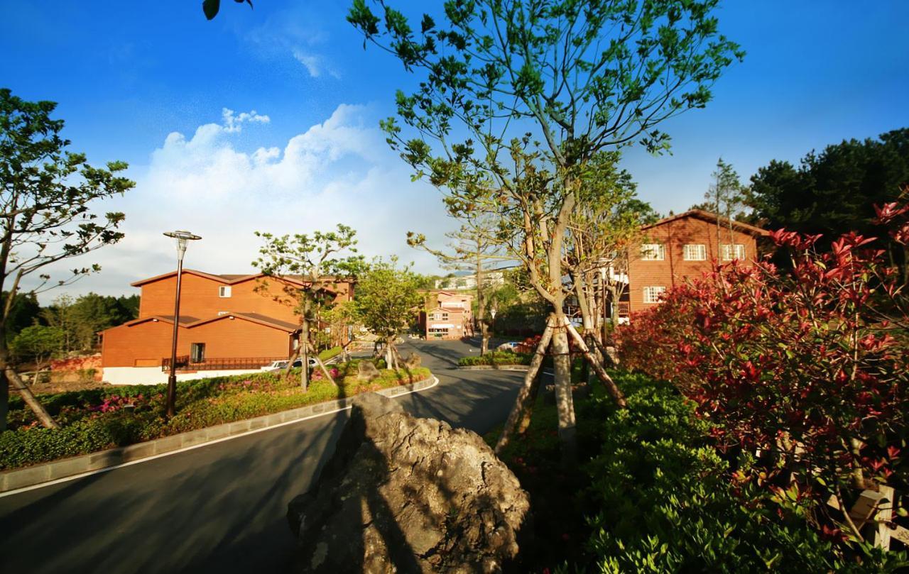 Arbon Youth Hostel & Resort Чеджудо Экстерьер фото